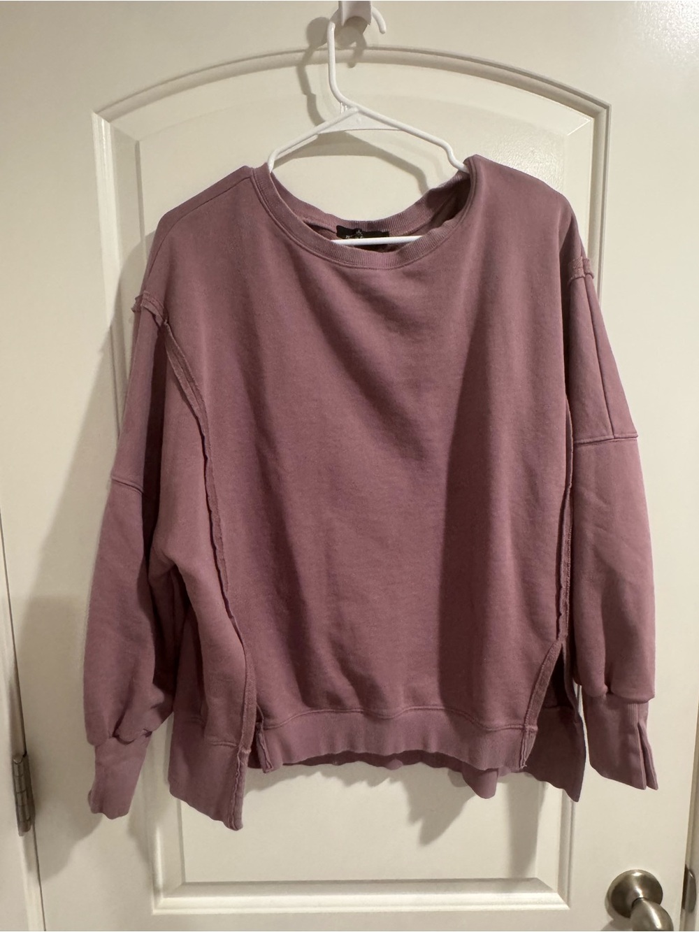 Relaxed Crewneck Sweatshirt in Mauve